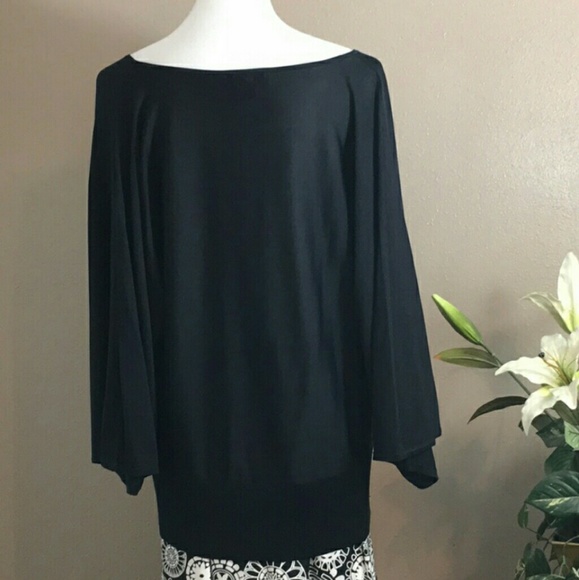 BEBE Long Sleeve Sweater Top - Picture 3 of 5